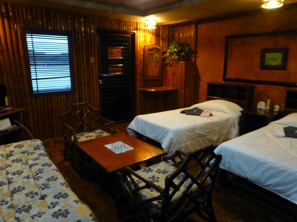 Antelope Guesthouse Koror Ngoại thất bức ảnh